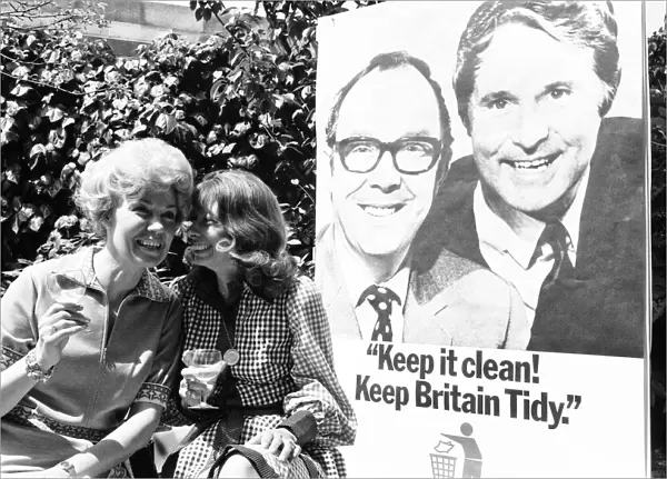 Help Keep Britain Tidy, Photo-call to promote campaign, stars pictured at Les