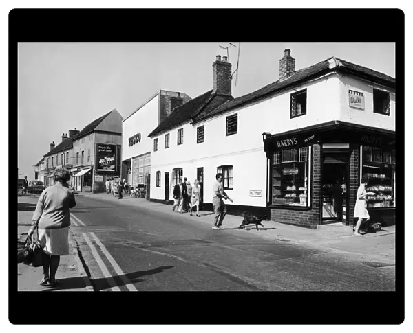 Harrys Pie shop in Mill Street. 30th September 1971