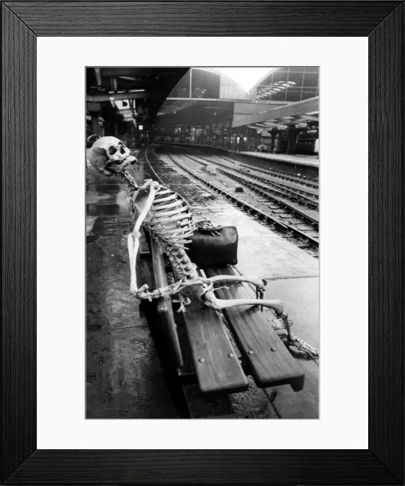 Framed Print : No Skeleton Staff: A Mysterious Print from Manors Station Framed Print : No Skeleton Staff: A Mysterious Print from Manors Station
