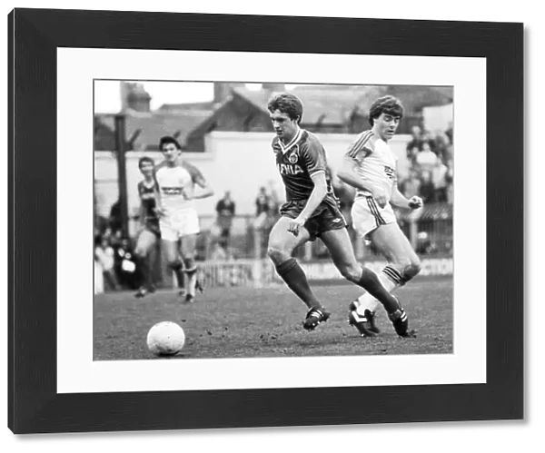 Everton footballer Kevin Sheedy on the ball during the League Division One match against