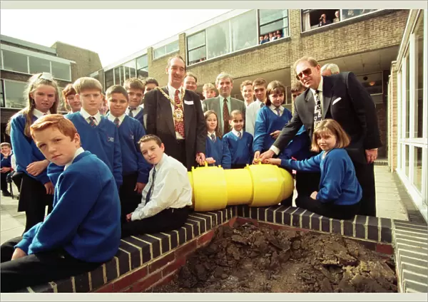 Time capsule at St Davids School, Acklam, with Mayor Ron Regan (centre