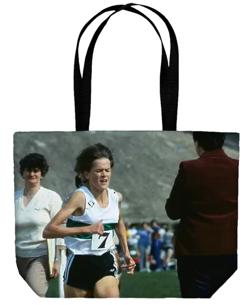 Zola Budd athlete June 1984 In action on track