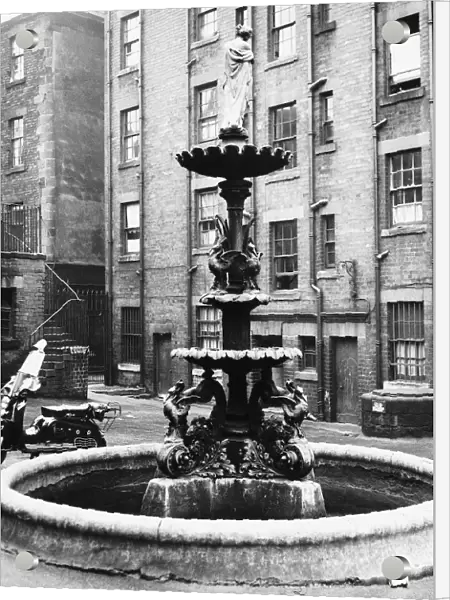 St Mungos Well and Fountain in a back court, Gallowgate, Saracen Head Lane