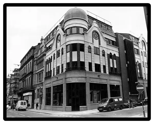 The office block on the corner of Moorfields and Dale Street, Liverpool. 7th August 1991