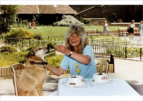 Jilly Cooper Authoress