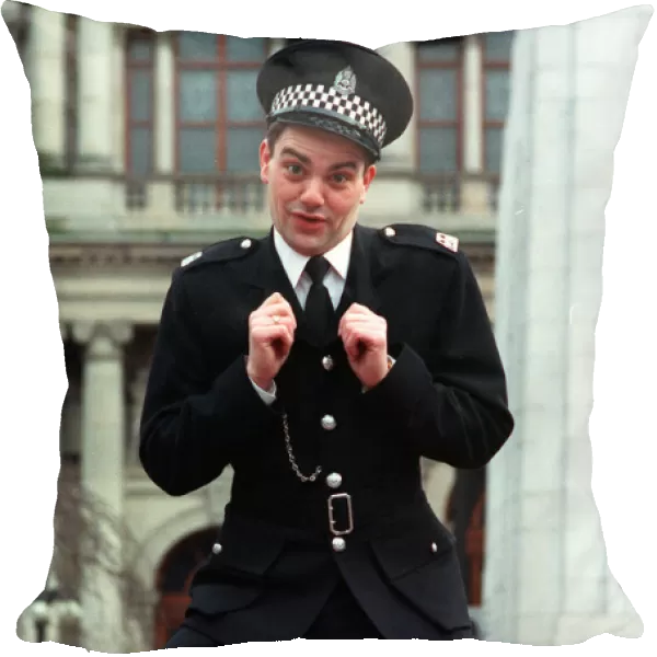 TV Programme Take the High Road GRAEME ROBERTSON WHO PLAYS THE POLICEMAN IN