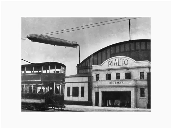 The R38 Airship seen above the Rialto Cinema in Beverly Street, Hull. 21st June 1921