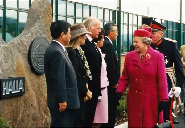 The Queen tours the Halla plant at Merthyr. 9th May 1997