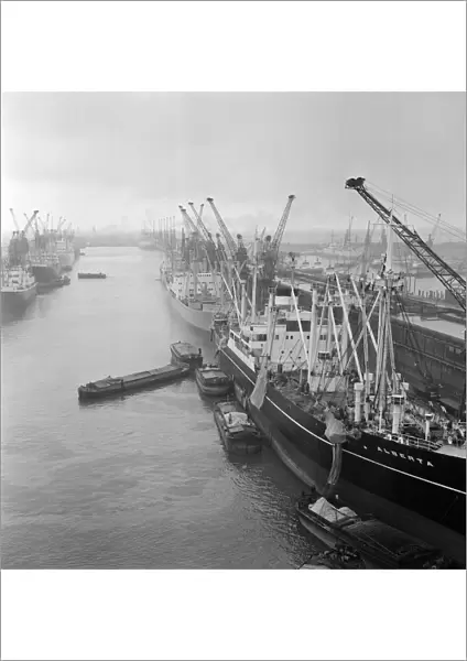 King George Dock, Hull, East Yorkshire. March 1965