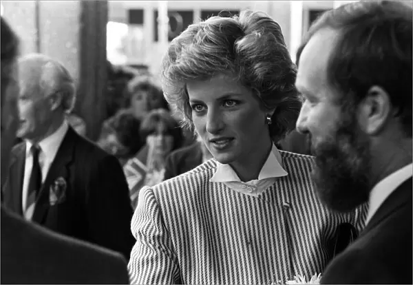 Diana, Princess of Wales visits Wythenshawe, Greater Manchester. 27th August 1985