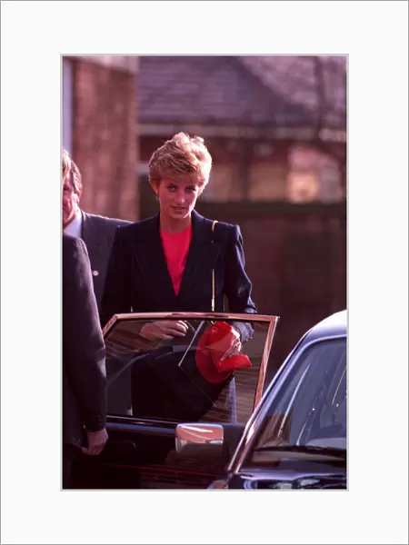 DIANA PRINCESS OF WALES GETTING INTO CAR OUTSIDE THE RED CROSS CENTRE IN NORTH LONDON