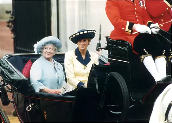 Queen Mother with Princess Diana leaving Buckingham Palace in a Royal carriage