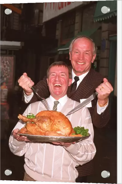 ROY CASTLE AND HENRY COOPER WITH A CHRISTMAS TURKEY - 12  /  12  /  1989