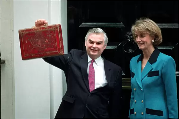 NORMAN LAMONT HOLDING BUDGET BOX AND WIFE ROSEMARY, 11 DOWNING STREET - 11  /  03  /  1992