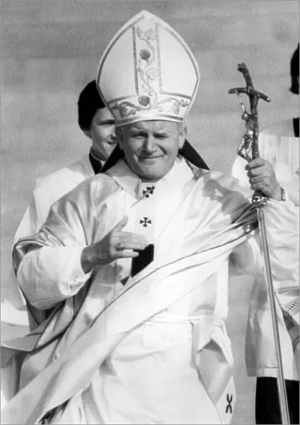 THE POPE IN IRELAND - 1981 14  /  05  /  1981
