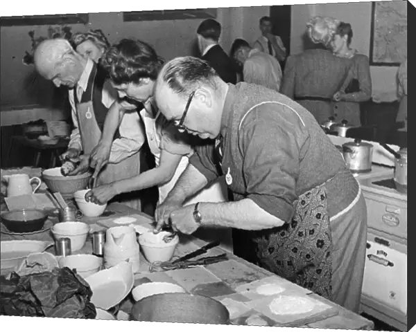 Cookery contest between the famous 'men only'