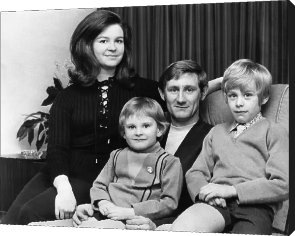 Bill Gates, Middlesbrough Football Player with family, wife Judith Gates