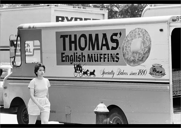 Thomas English Muffins, New York, USA, June 1984