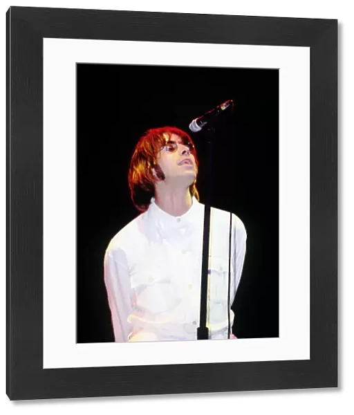 LIAM GALLAGHER - OASIS ON STAGE AT KNEBWORTH - 10  /  08  /  1996