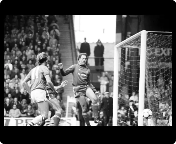Liverpool v. Everton. October 1984 MF18-04-034 The final score was a one nil