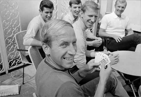 England World Cup Squad relax at HQ. Bobby Charlton