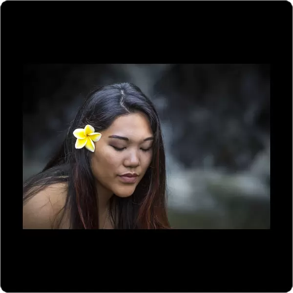 Maui. USA, Hawaii, Maui Hawaiian, Portrait of a Hawaiian beauty, MR