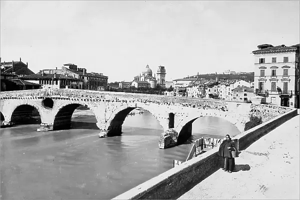 The Pietra Bridge. In the background, the Church of San Giorgio, Verona