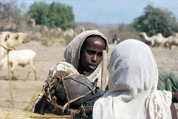 Lower Juba. Women of nomad ethnic groups
