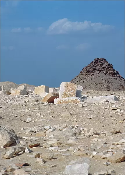 Remains of cut stones in the pyramids of Saqqara and minor