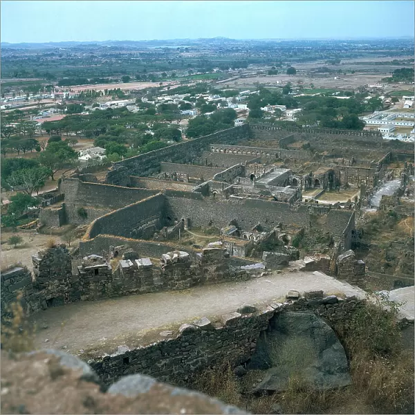 Fortress and Muslim tombs of Golconda, Hyderabad, state of Andhra Pradesh