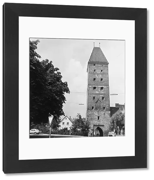 A scene of the city of Ulm, in Baveria, with the Metzgerturm
