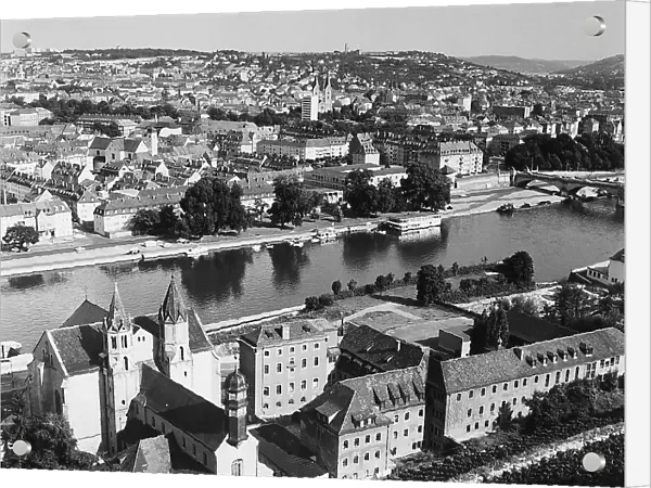 Panoramic view of Wrzburg and the Main River from the fortress of Marienberg