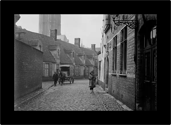 Animated view of a street in Bruges