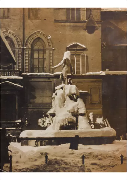 Fountain of Neptune with snow, bronze, Giambologna, Jean Boulogne said (1529-1608), Piazza del Nettuno, Bologna