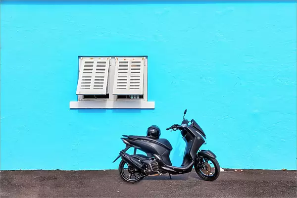 Bermuda, Saint George, Scooter in front of blue wall
