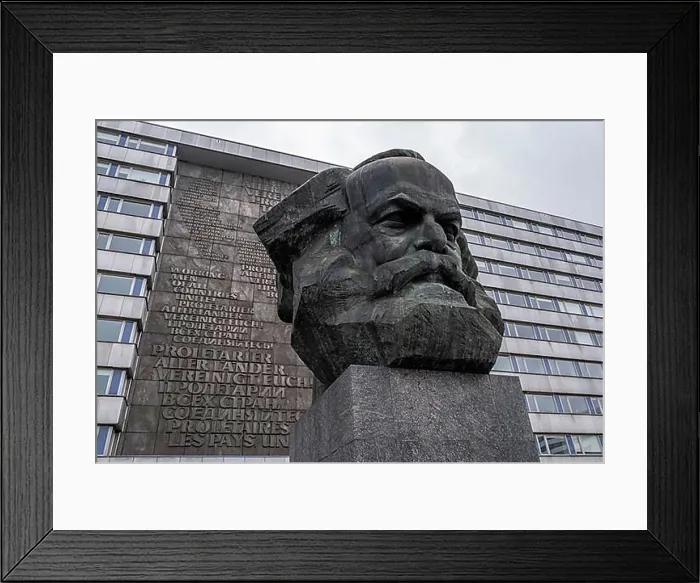 Framed Print : Karl Marx Monument Print, Chemnitz, Germany Framed Print : Karl Marx Monument Print, Chemnitz, Germany