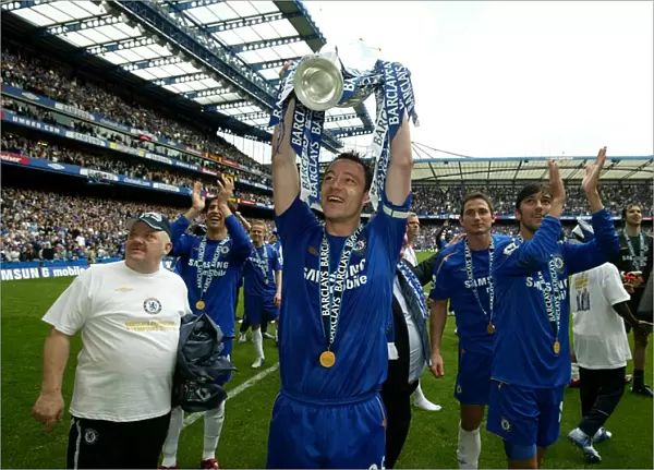 John Terry's Premier League Glory: Chelsea's Victory Over Manchester United (2005-2006)