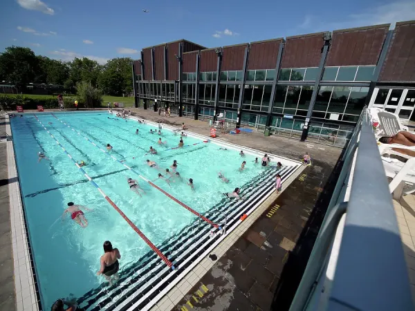 Pools on the Park, Richmond Baths: Grade II Listed Art