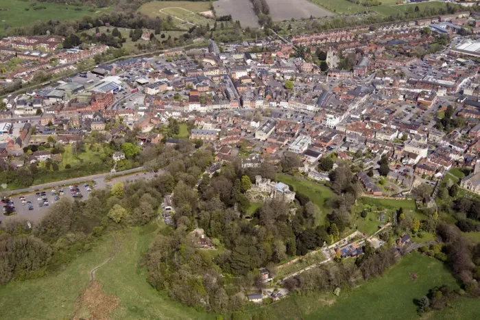 Framed Print : Devizes Castle Print, Wiltshire Townscape Framed Print : Devizes Castle Print, Wiltshire Townscape