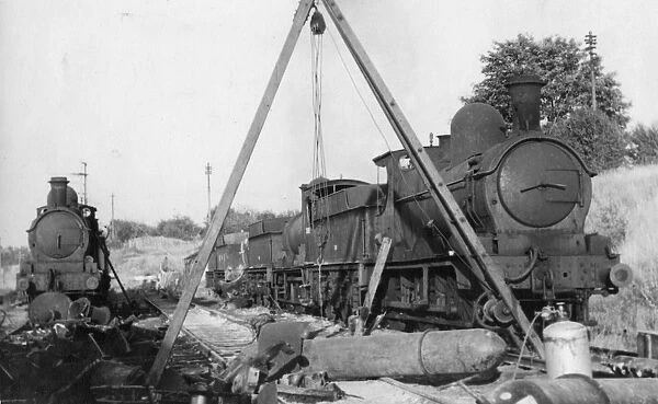 0-6-0 Dean Goods locomotives No s. 2479, 2576, 2425 and 2399 in the process of being scrapped, c. 1949