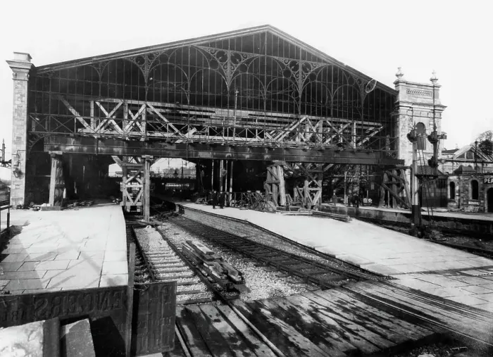 Framed Print : Print of Exeter St Davids Station Roof, 1912