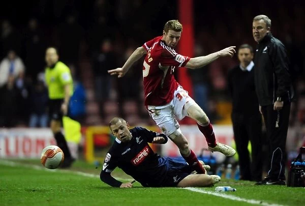 Bristol City's Stephen Pearson Dodges Tackle from Millwall's Alan Dunne - Championship Match (03 / 01 / 2012)