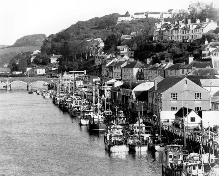 Framed Print : Aerial View of Looe, Cornwall Print Framed Print : Aerial View of Looe, Cornwall Print