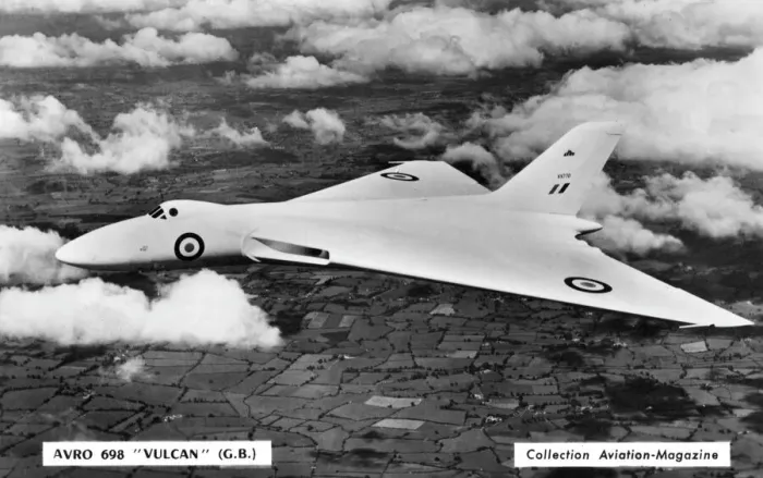 Framed Print : Avro Vulcan Avro 698 Vulcan Print circa 1950 Framed Print : Avro Vulcan Avro 698 Vulcan Print circa 1950