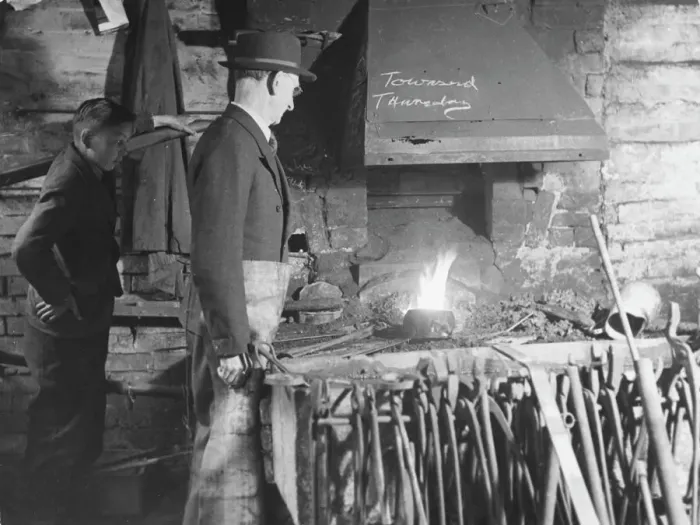 Framed Print : Print of Farrier at his Forge in Reading, Berkshire Framed Print : Print of Farrier at his Forge in Reading, Berkshire