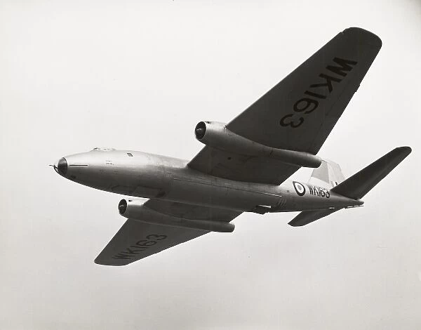 Flying testbed B2 Canberra WK160