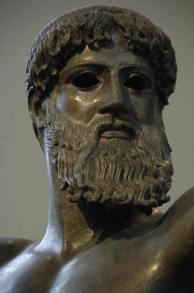 Greek art. Classical period. Initial Period. Zeus. Bronze sc