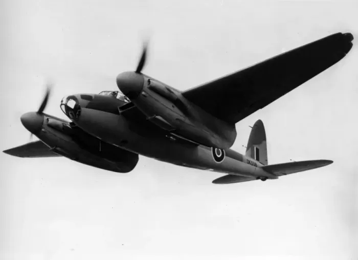 Framed Print : De Havilland DH 98 Mosquito B IV Print, RAF's Fastest Bomber Framed Print : De Havilland DH 98 Mosquito B IV Print, RAF's Fastest Bomber