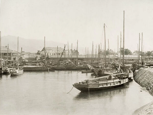 Japan c. 1880s - boats in kobe Harbour