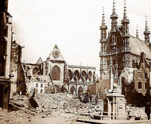 Louvain Cathedral in ruins, WW1